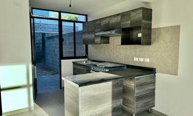 casa en Renta en Fracc Provenza zona industrial