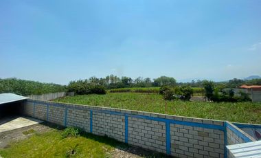 Venta de Terreno plano a solo 100m de la carretera Coatepec - Las Trancas, en la periferia de la Cd. Coatepec