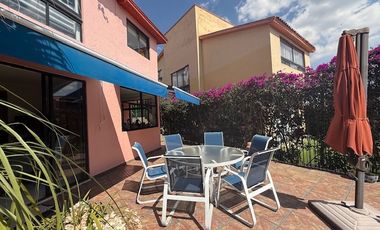 Venta de Casa en Condominio en Lomas Verdes a un costado de la UVM