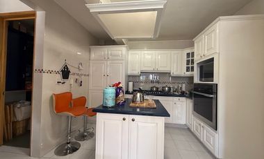Venta de Casa en Condominio en Lomas Verdes a un costado de la UVM