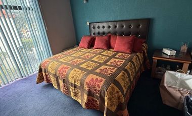 Venta de Casa en Condominio en Lomas Verdes a un costado de la UVM