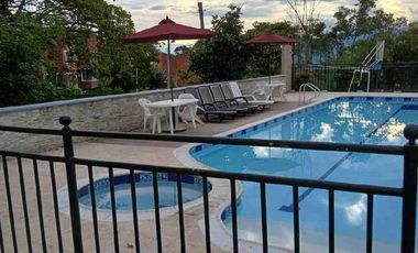 VENDO HERMOSA CASA EXCELENTE UBICACIÓN EN FUSAGASUGA