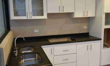 VENDO HERMOSA CASA EXCELENTE UBICACIÓN EN FUSAGASUGA
