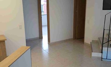 VENDO HERMOSA CASA EXCELENTE UBICACIÓN EN FUSAGASUGA