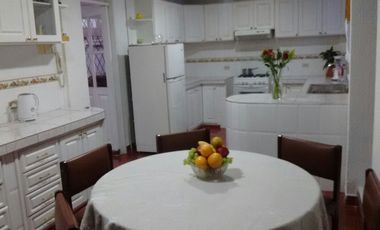 DEPARTMENTO EN RENTA PRIMERA PLANTA 230 M2