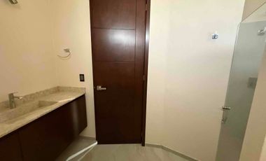 Casa en venta con amplio Jardín  en Sivec Capital Norte, Nuevo Mexico