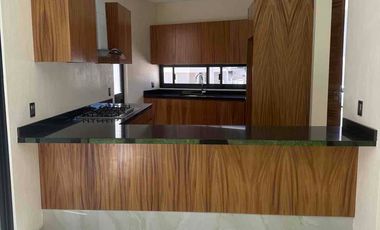 Casa en venta con amplio Jardín  en Sivec Capital Norte, Nuevo Mexico