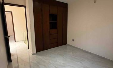 Casa en venta con amplio Jardín  en Sivec Capital Norte, Nuevo Mexico