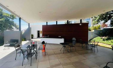 Casa en venta cerca del Hospital Santa María Chapalita en  Capital Norte Zapopan