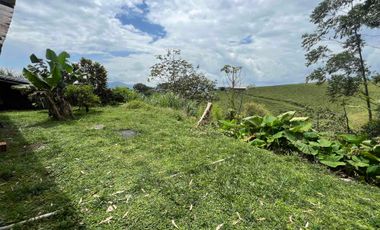 Se arrienda Casa Campestre vía Armenia sector tribunas