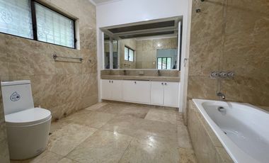 5 Bedroom House with Pool at Ayala Alabang Village for Rent