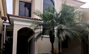 Casa de venta en Samborondón