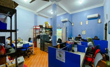DIJUAL RUMAH KANTOR DAN SELURUH ISINYA DI SETURAN