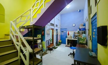 DIJUAL RUMAH KANTOR DAN SELURUH ISINYA DI SETURAN