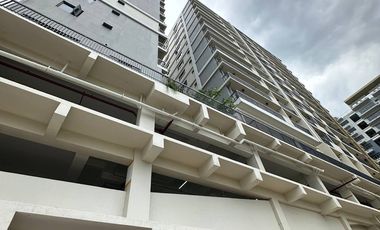 FOR RENT: 5 Bedroom  600sqm Condo Unit in PARANAQUE-SUNNY PLACE RESIDENCES