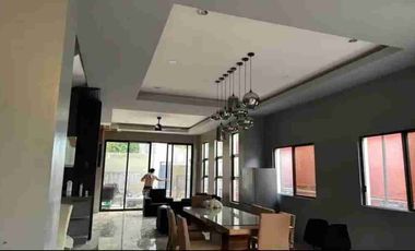 4 Bedroom House with Swimming Pool For Sale in Maria Luisa Cebu City