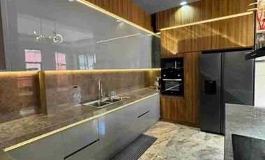 4 Bedroom House with Swimming Pool For Sale in Maria Luisa Cebu City