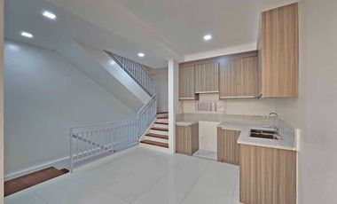2-3 Garage 4 Storey Elegant Townhouse for sale in Mandaluyong City Near Boni Avenue, Mandaluyong and Makati City