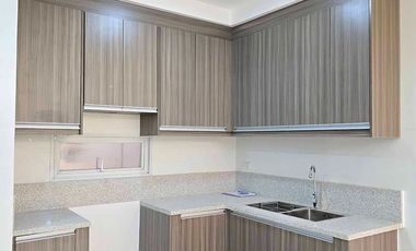 2-3 Garage 4 Storey Elegant Townhouse for sale in Mandaluyong City Near Boni Avenue, Mandaluyong and Makati City