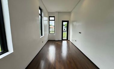 Move-In Ready Casa Milan, QC Home – Elegant, Spacious & Exclusive! -Keziah