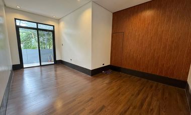 Move-In Ready Casa Milan, QC Home – Elegant, Spacious & Exclusive! -Keziah