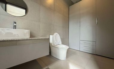 Move-In Ready Casa Milan, QC Home – Elegant, Spacious & Exclusive! -Keziah