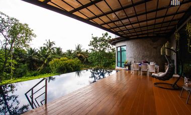 Urgent Sale! Luxury Modern Loft-Style Riverside Home on Over 3 Rai of Land with Saltwater Pool & Solar System –  Tranquil atmosphere