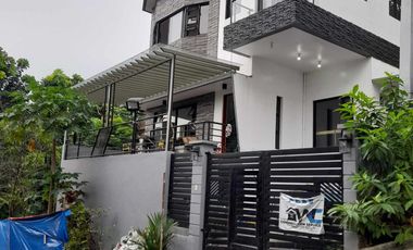 30M Fully Furnished 2 Storey House and Lot with Overlooking View Deck in San Mateo, Rizal JNA