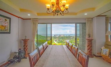 4 bedrooms – Panoramic Sea and Mountain Views