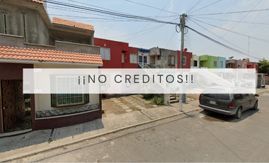 Casa en calle Kizil Kum, Oasis, Veracruz, México. ¡NO CRÉDITOS!