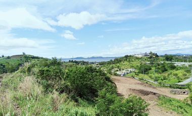 Overlooking the Laguna De Bay Subdivision Lot in Pililia Rizal