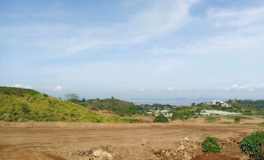 Overlooking the Laguna De Bay Subdivision Lot in Pililia Rizal