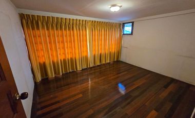 Hidden Gem in Rama 2! Custom-Built 3-Storey House with 18-Meter Deep Piles! 94.2 Sq.Wah 450 Sq.m House for SALE at Prukpirom Bang Khun Thian