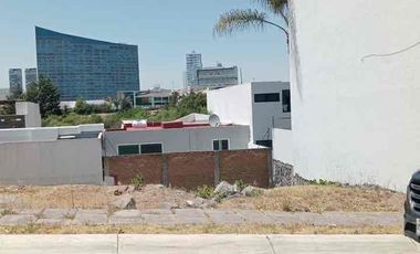 Terreno en venta La Cima