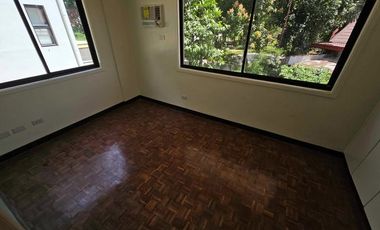 300 sqm 5BR Townhouse for Rent at White Plains Subdivision, Quezon City
