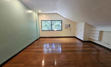 300 sqm 5BR Townhouse for Rent at White Plains Subdivision, Quezon City