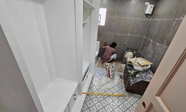 300 sqm 5BR Townhouse for Rent at White Plains Subdivision, Quezon City