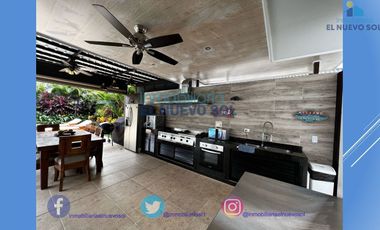 ¡LUJO Y NATURALEZA! Casa Campestre de Ensueño