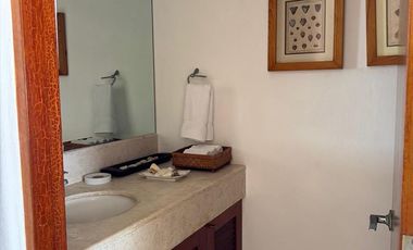 D223 En Venta Departamento Residencial en Punta Ixtapa 3 recamaras