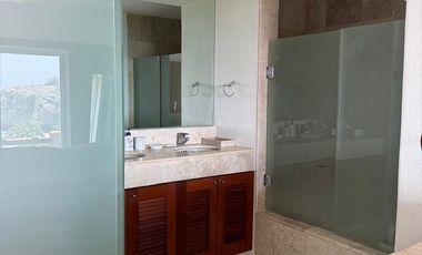 D223 En Venta Departamento Residencial en Punta Ixtapa 3 recamaras