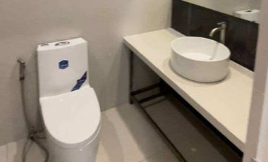 3-Bedroom Condo Unit for Sale in Escolta Twin Towers, Sta. Cruz, Manila