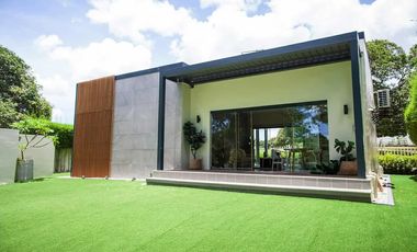 Modern Two Bedroom Fairway House Orchard Avenue, Orchard Golf & Country Club