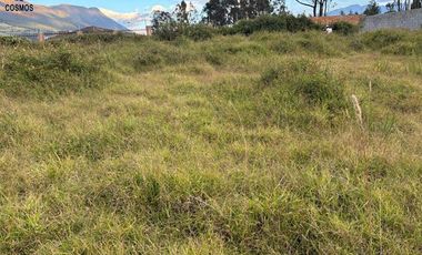 Terrenos de venta en Cotacachi, a 350 metros del Redondel de Las Banderas