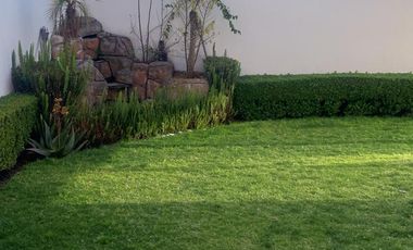 DISFRUTA DE UN MARAVILLOSO JARDIN CON FUENTE EN METEPEC