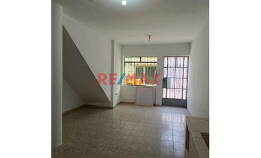 Casa Comercial En Comas