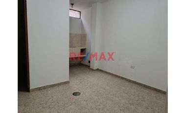 Casa Comercial En Comas