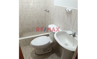 Casa Comercial En Comas