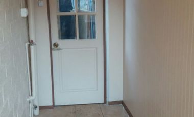 Se arrienda casa de dos pisos en Villa El Estanque