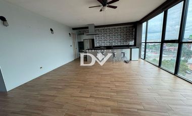 PENTHOUSE EN RENTA DE 2 HABITACIONES 200M2 EN SAN PEDRO CHOLULA