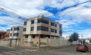 “Departamento de Lujo en Ambato junto al Mall de los Andes – Inversión Segura y Estilo de Vida Premium”“Departamento de Lujo en Ambato junto al Mall de los Andes – Inversión Segura y Estilo de Vida Premium”
